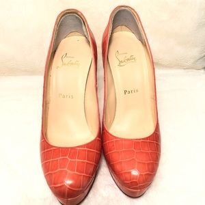 AUTHENTIC Christian Louboutin salmon color pumps
